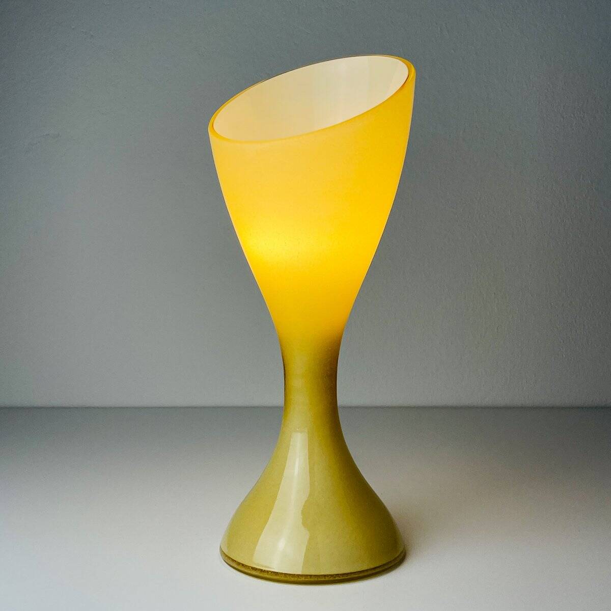 Vintage Murano table lamp by Vistosi, Italy, 1980s.