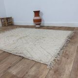 Handmade Moroccan Berber rug 155 X 124 CM