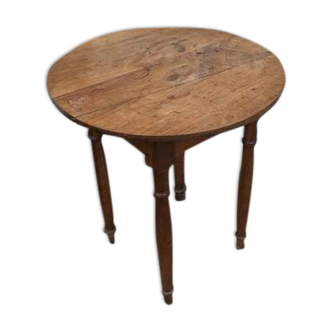 Small round table, pedestal table