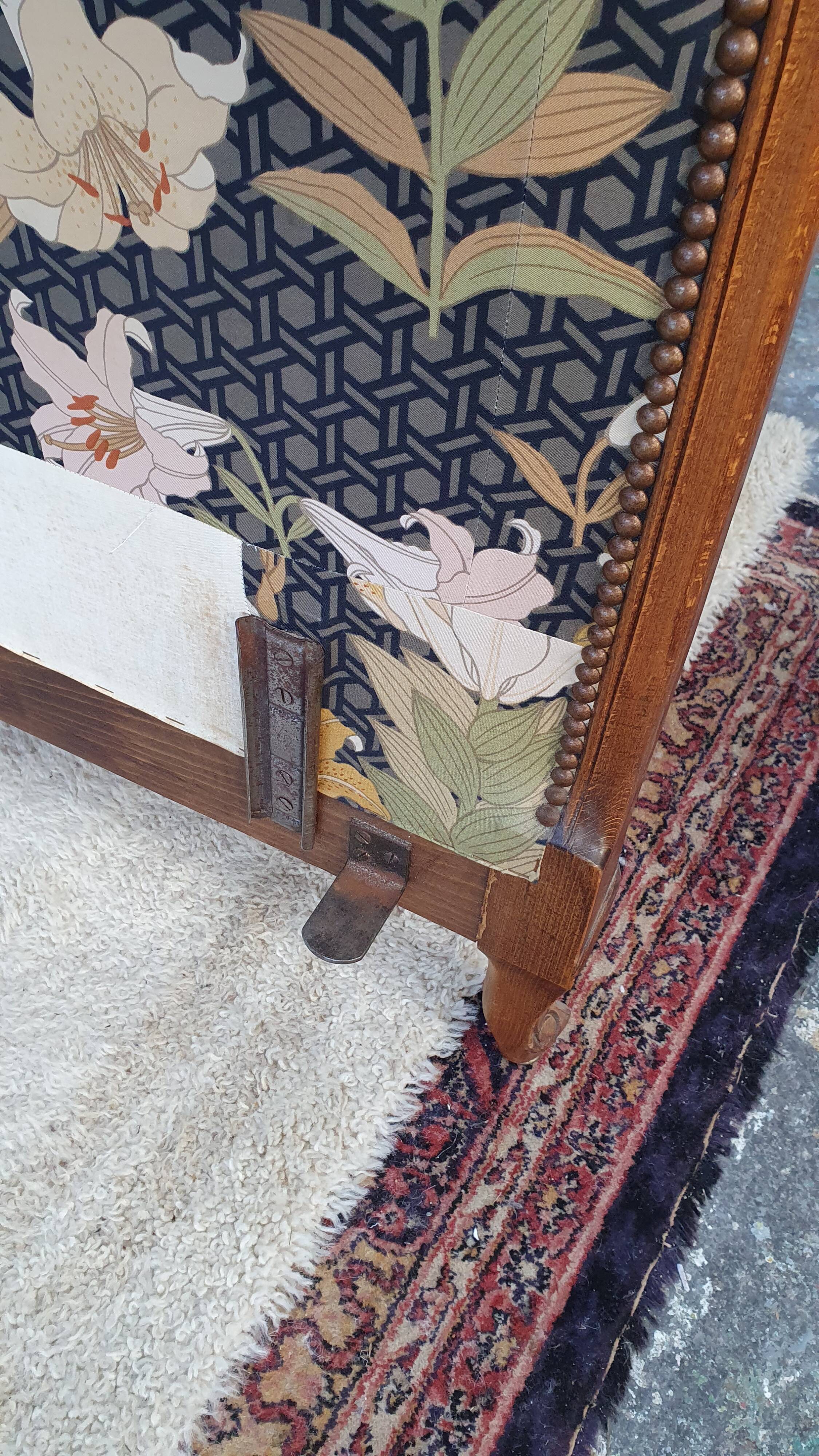 Upholstered headboard year 60