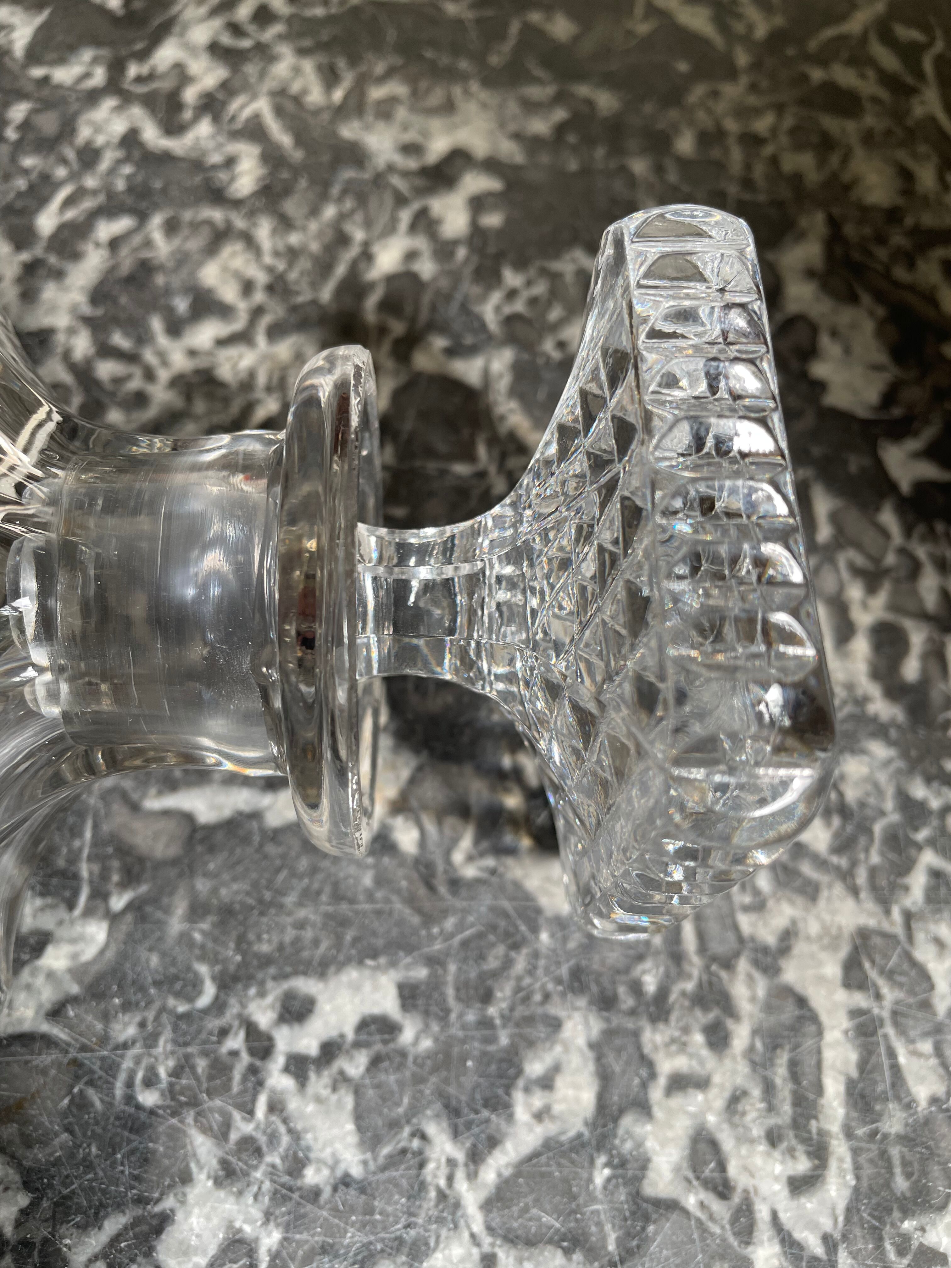 Vintage crystal decanter diamond tip