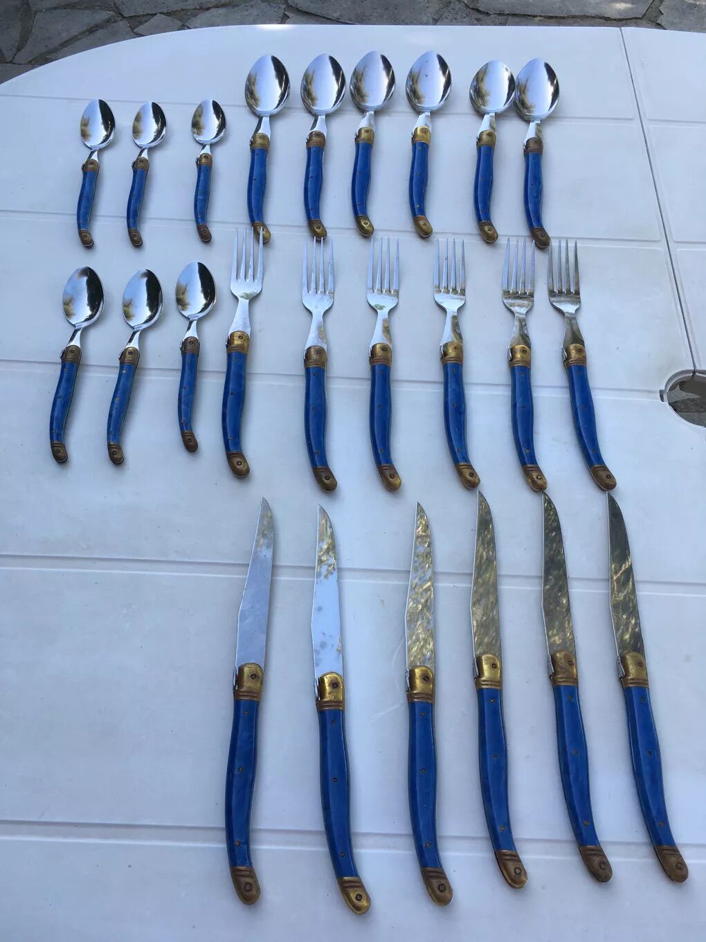 Vintage laguiole housewife