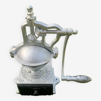 Peugeot countertop coffee grinder circa 1900