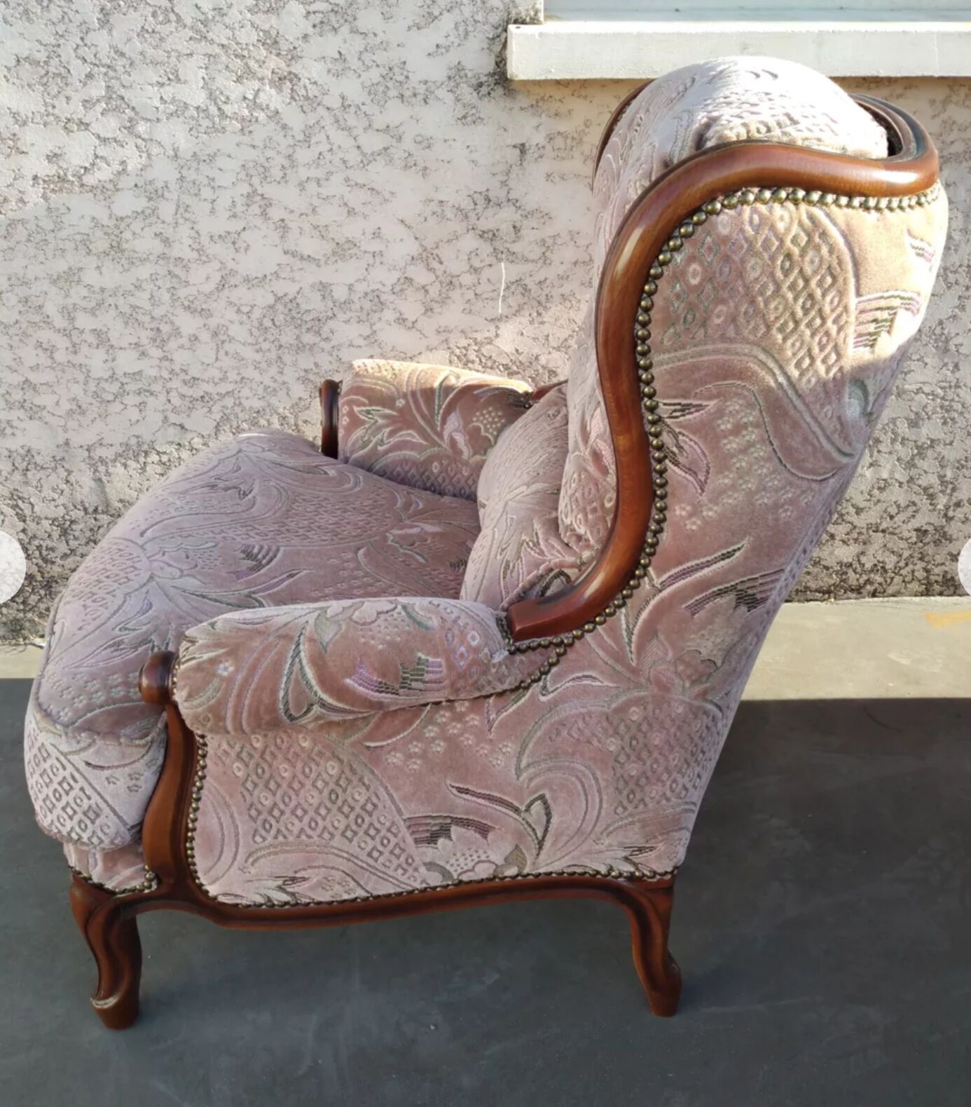 Full living room regency style