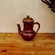 Cafetière en céramique marron vintage