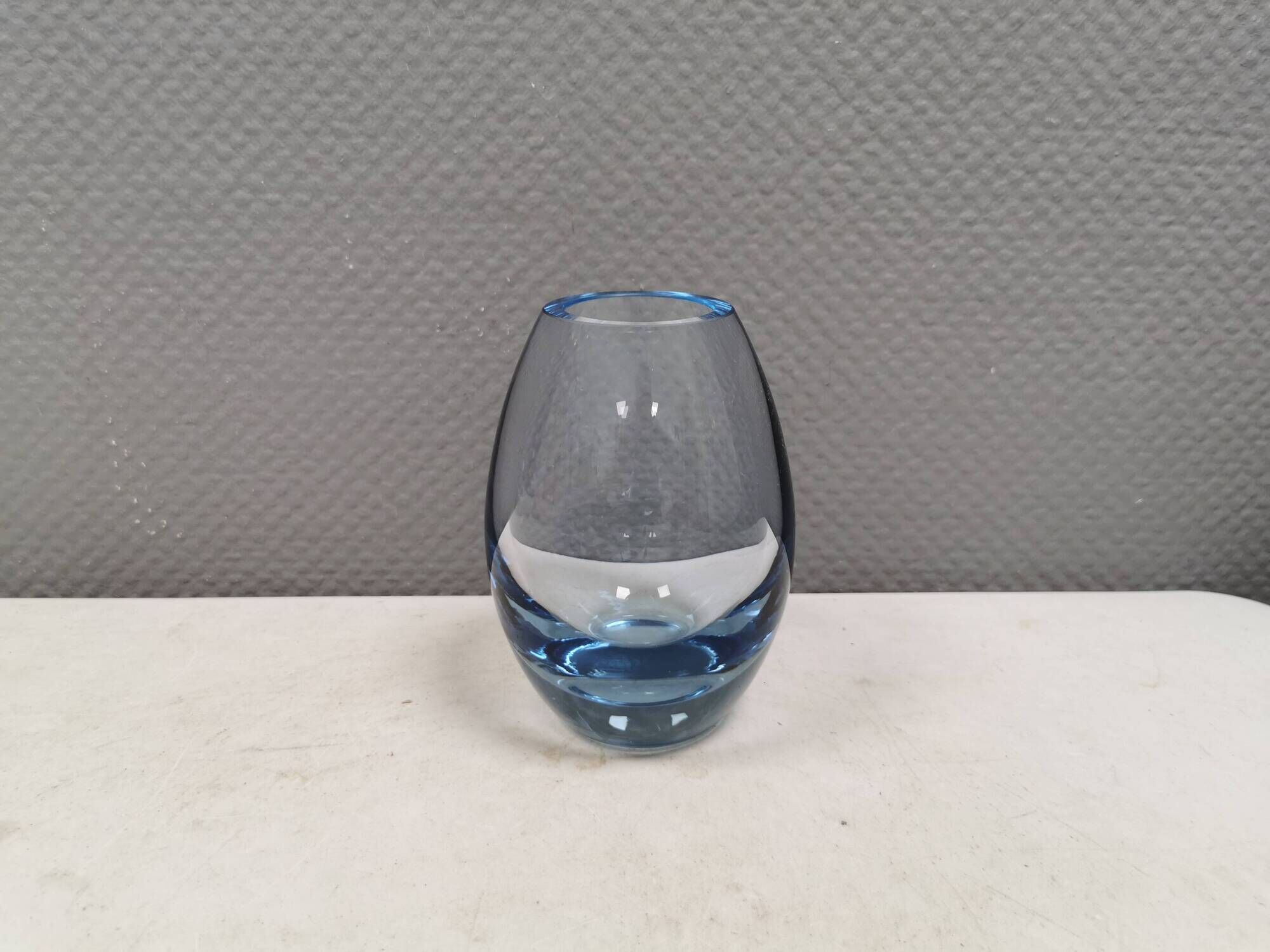 Hellas drop vase by Per Lütken for Holmegaard 1955.