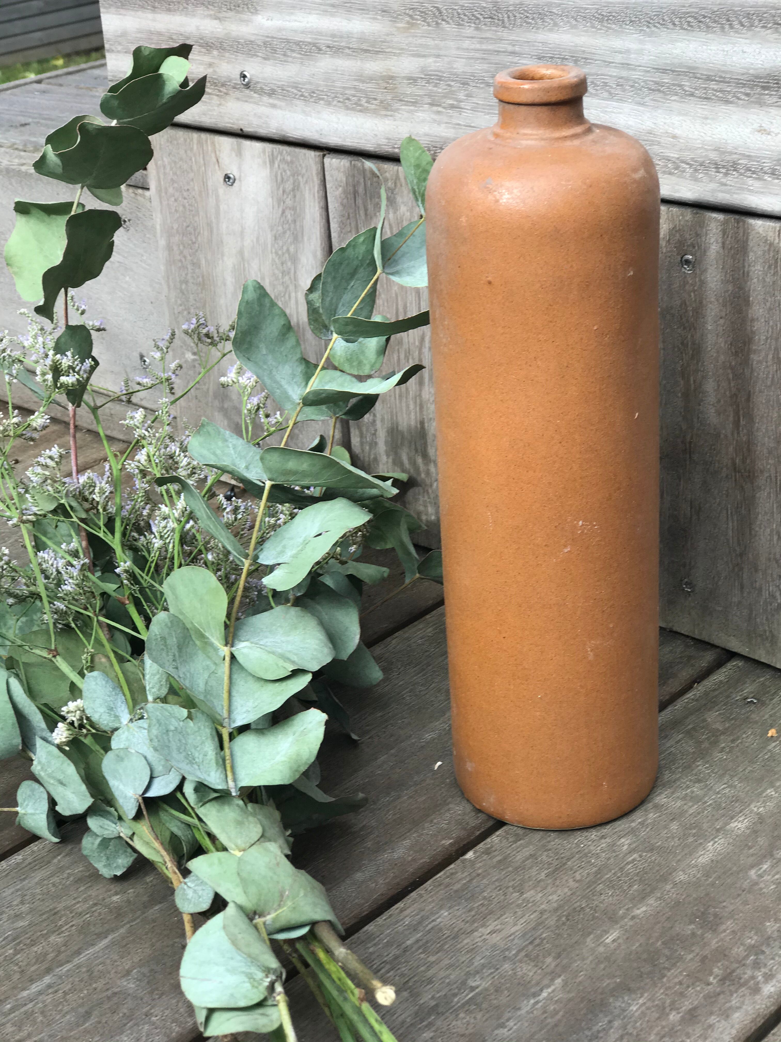 Bottle bottle bottle sandstone