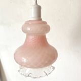 Suspensions en opaline rose et blanche