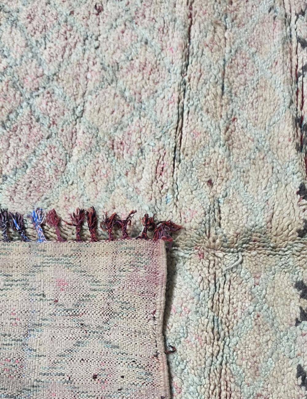 Vintage wool sheep rug - 230 x 154 cm