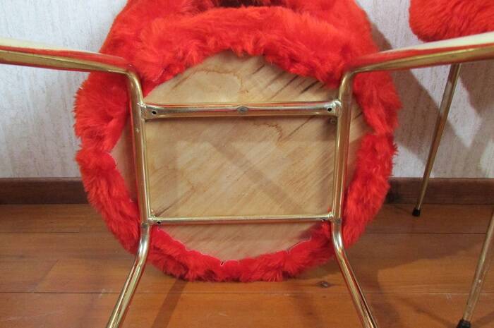 Pair of vintage cocktail chairs, red fur