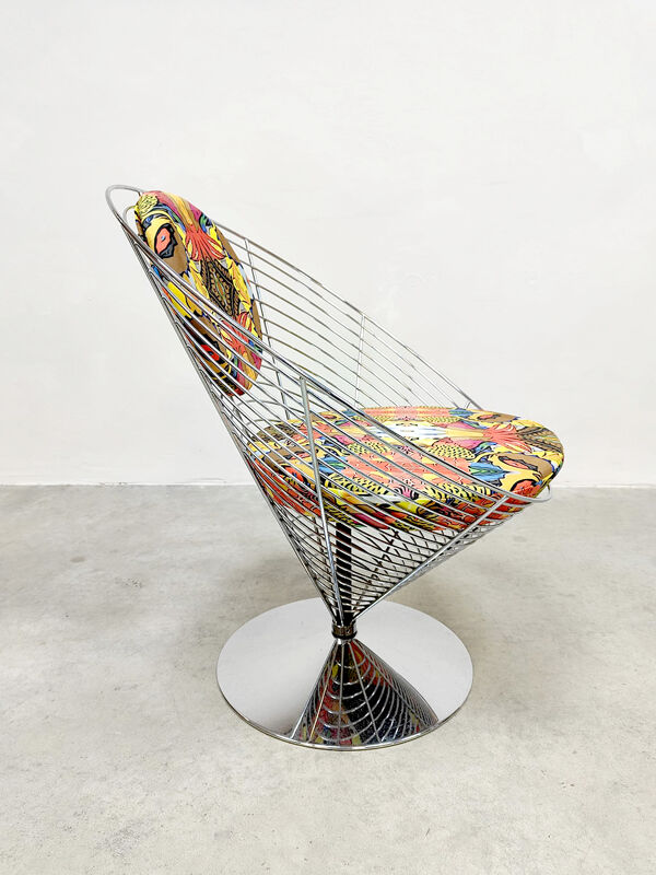 Fauteuil cône métallique vintage Fritz Hansen Verner Panton