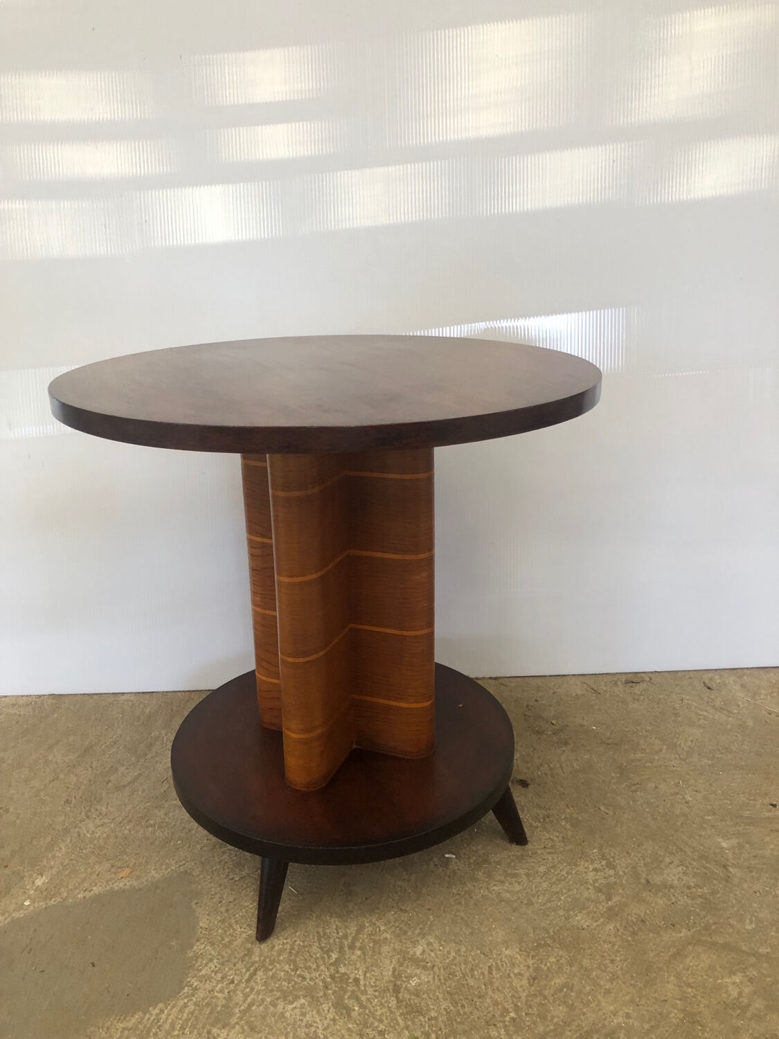 Round art deco veneer side table, France, 1920-1930s