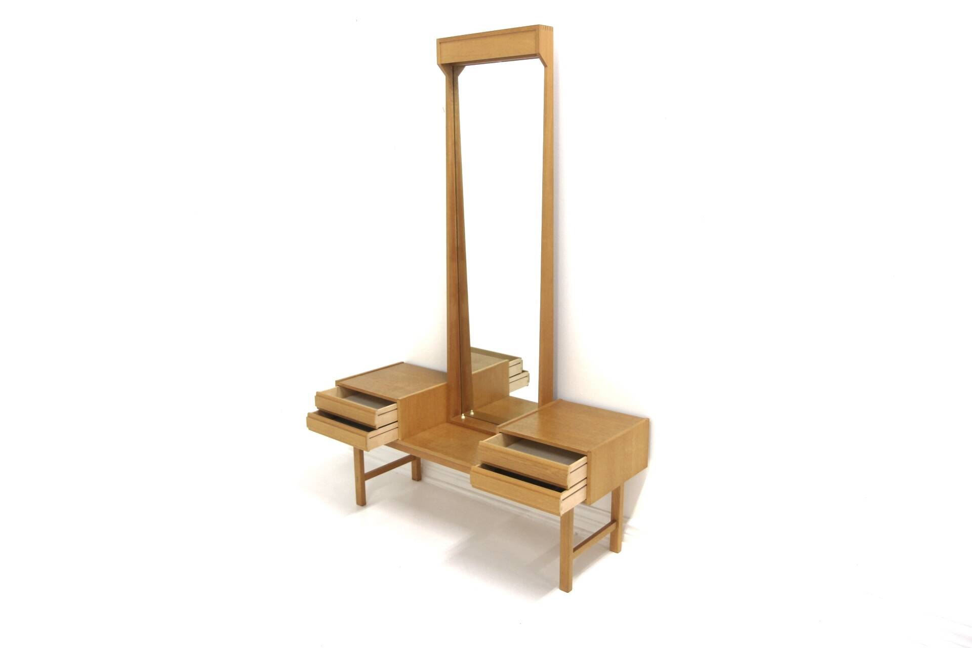 Scandinavian "silhouette" mirror in oak, Sweden, 1960