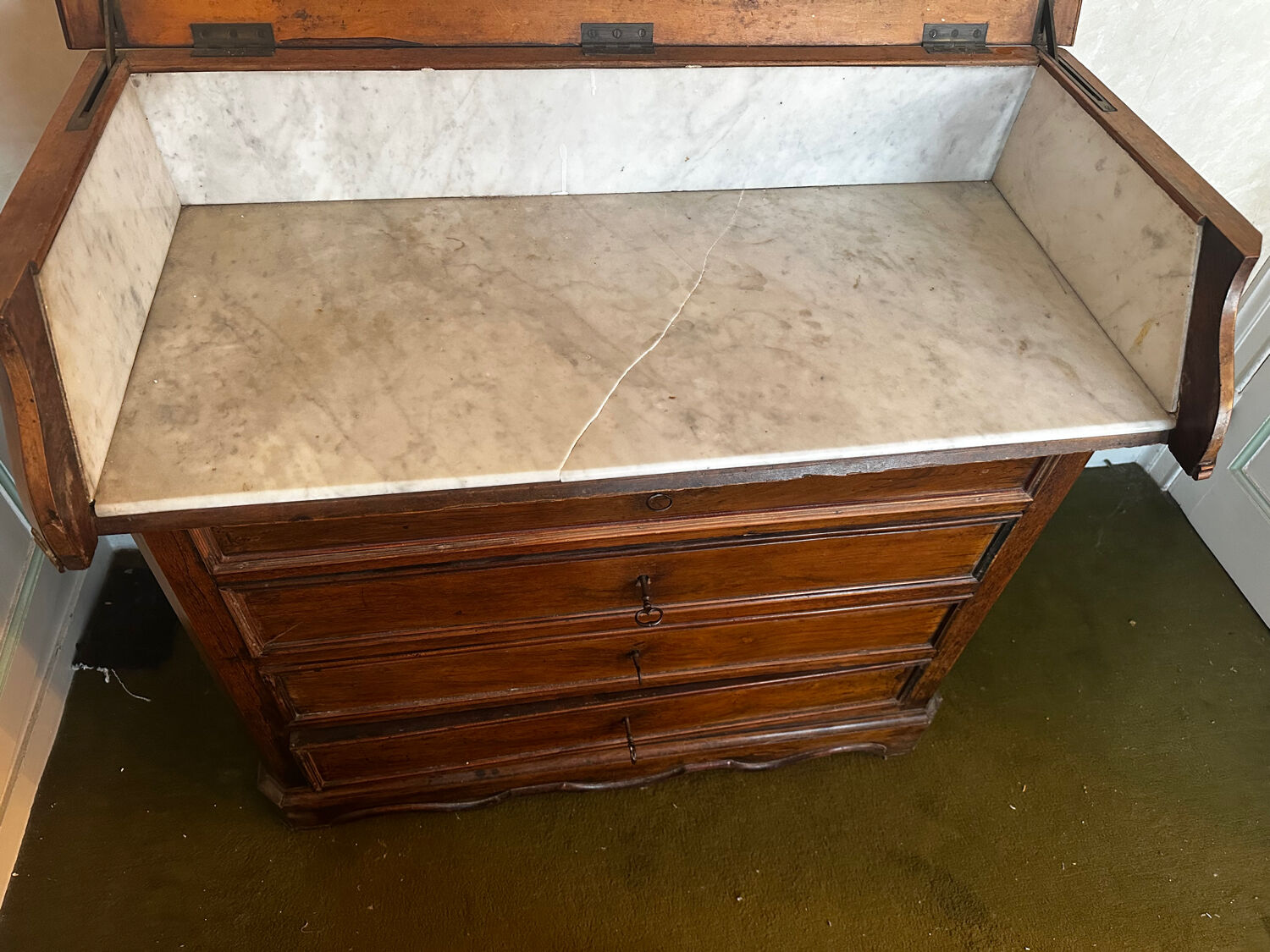 19th-century walnut and marble toilet commode in Louis Philippe style