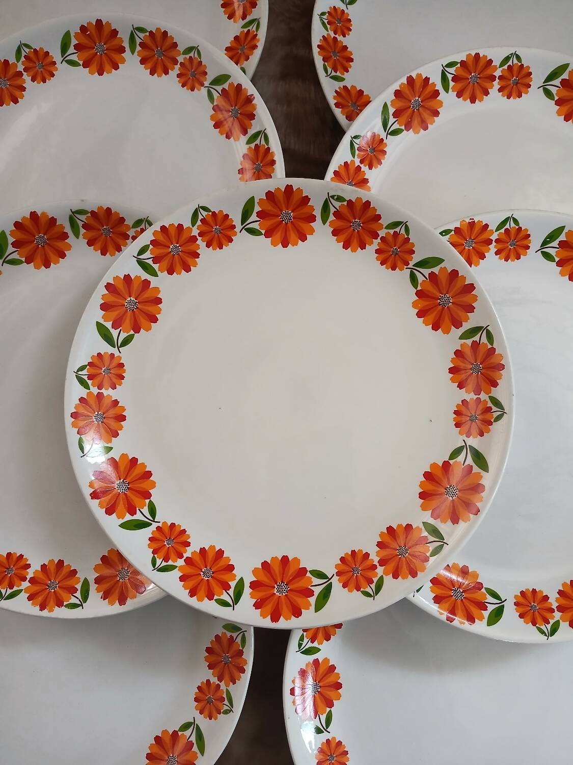 13 vintage flat plates from Moulin des Loups