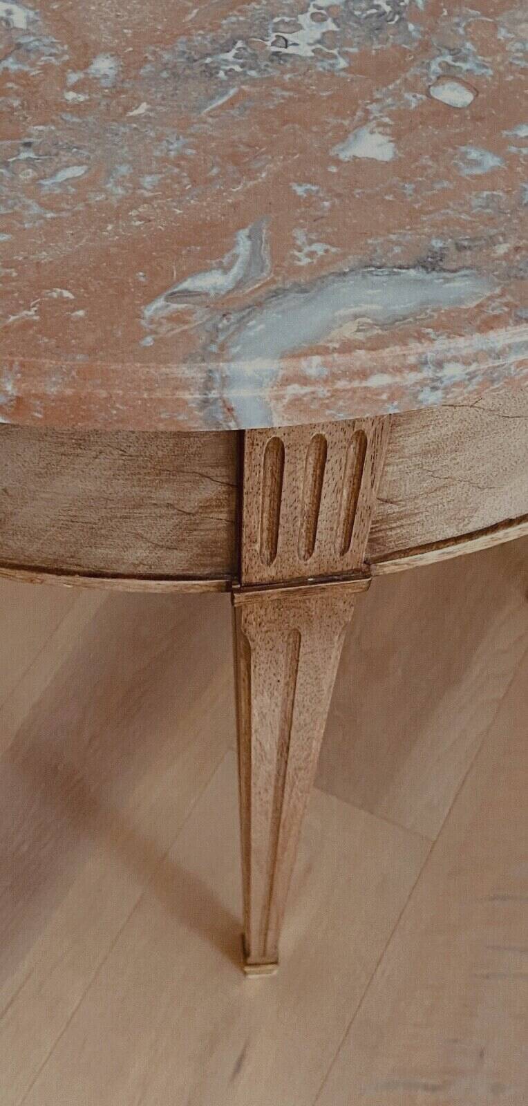 Louis XVI style pedestal table in mahogany and 20th century veneer