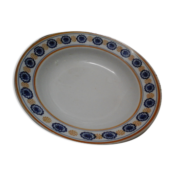 Hollow dish St Amand