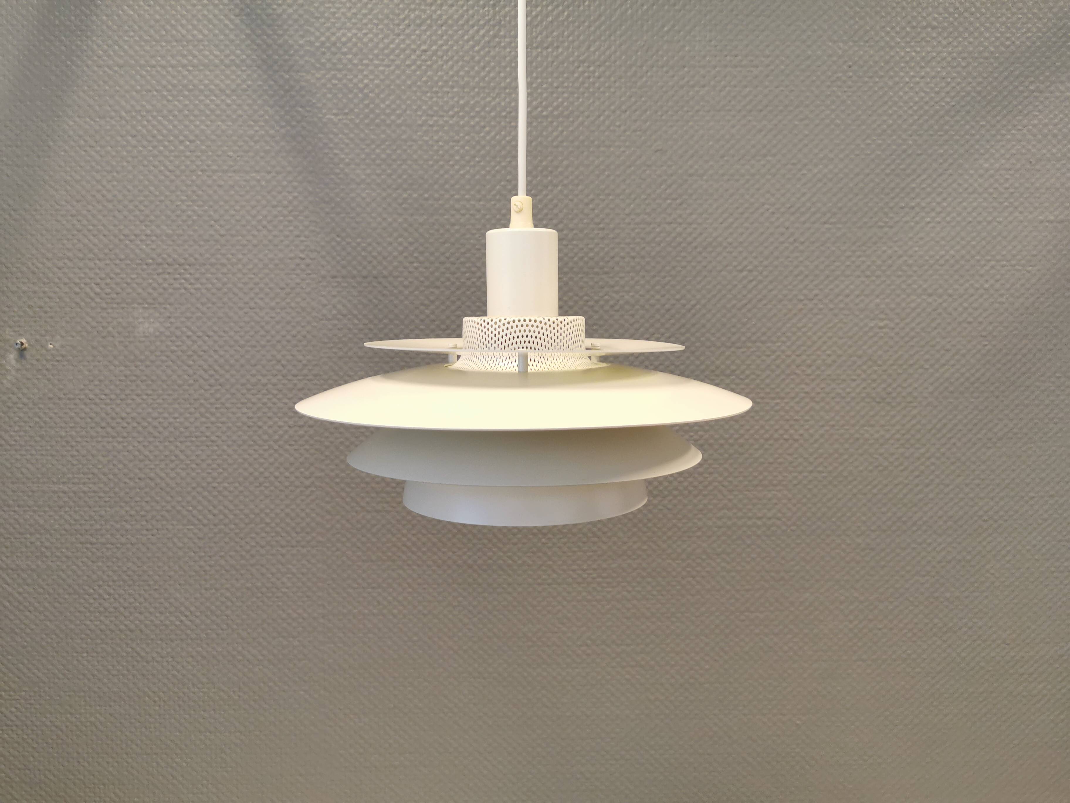 Jeka hanging lamp model 8031-P, in original white lacquer.