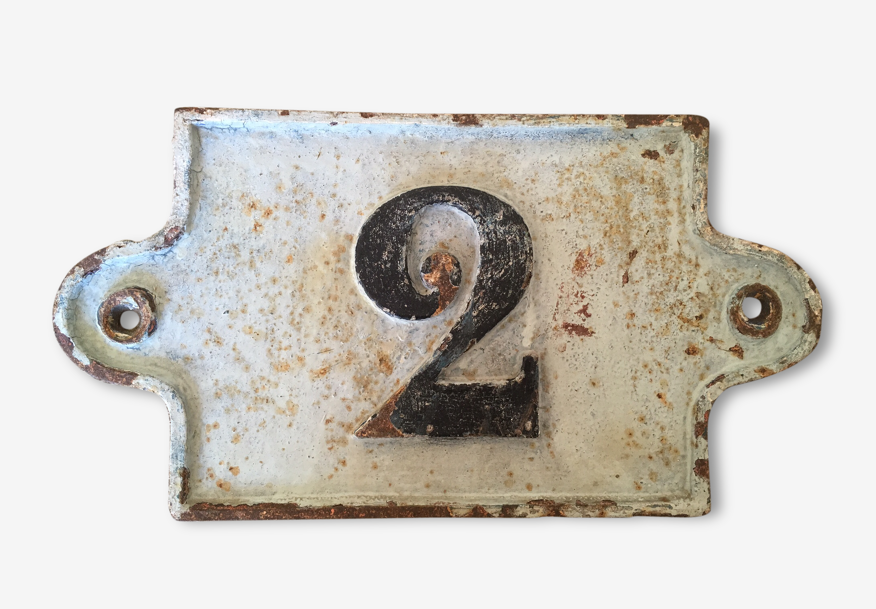 Plaque numéro maison en métal