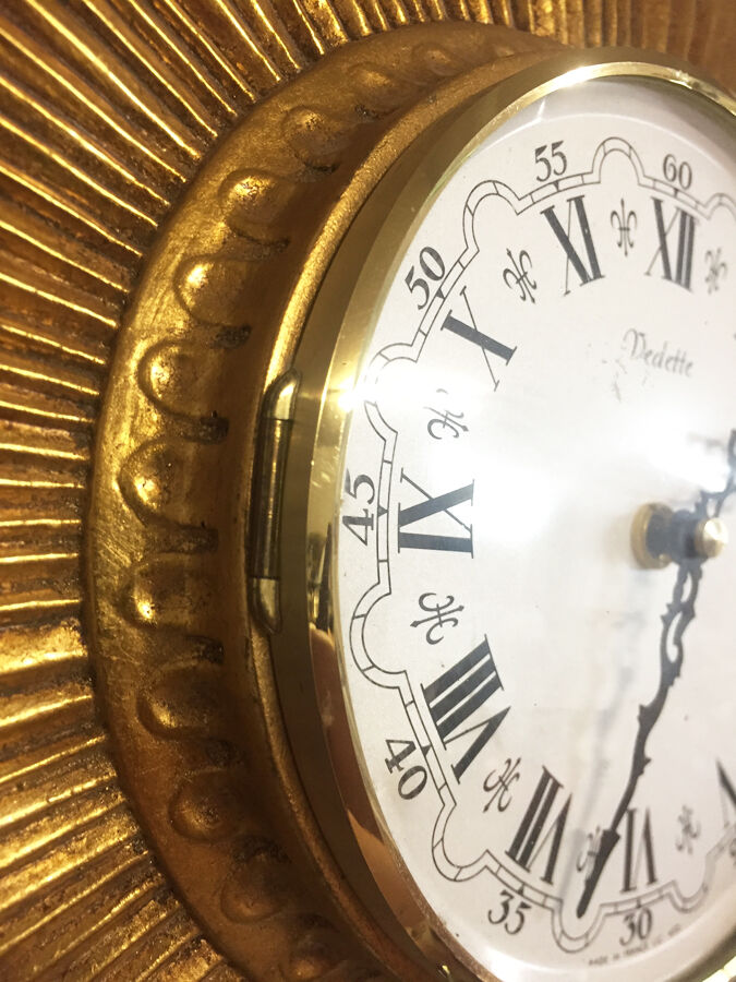 Sun shape featured clock 1960