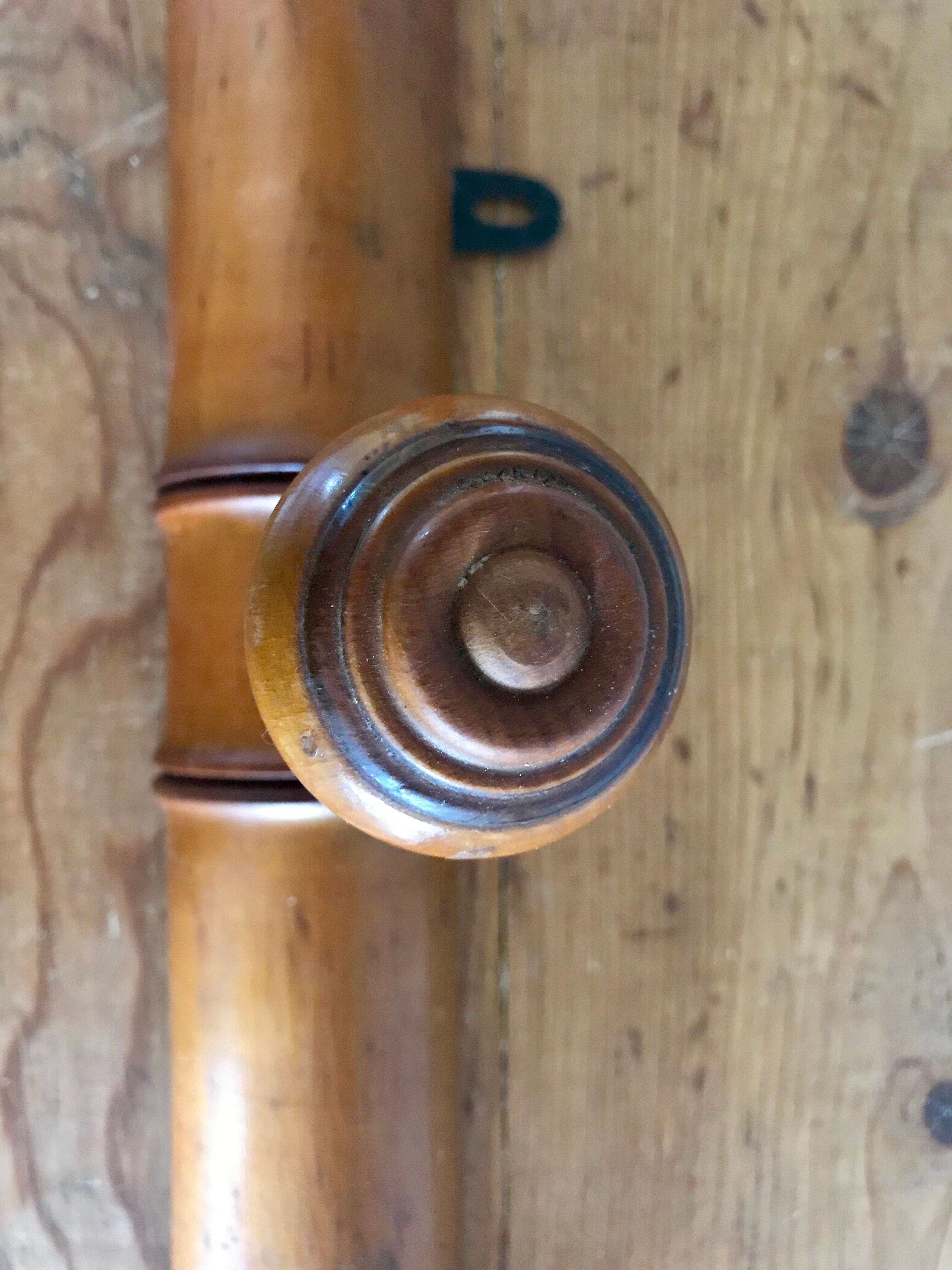 Vintage wooden patère turned