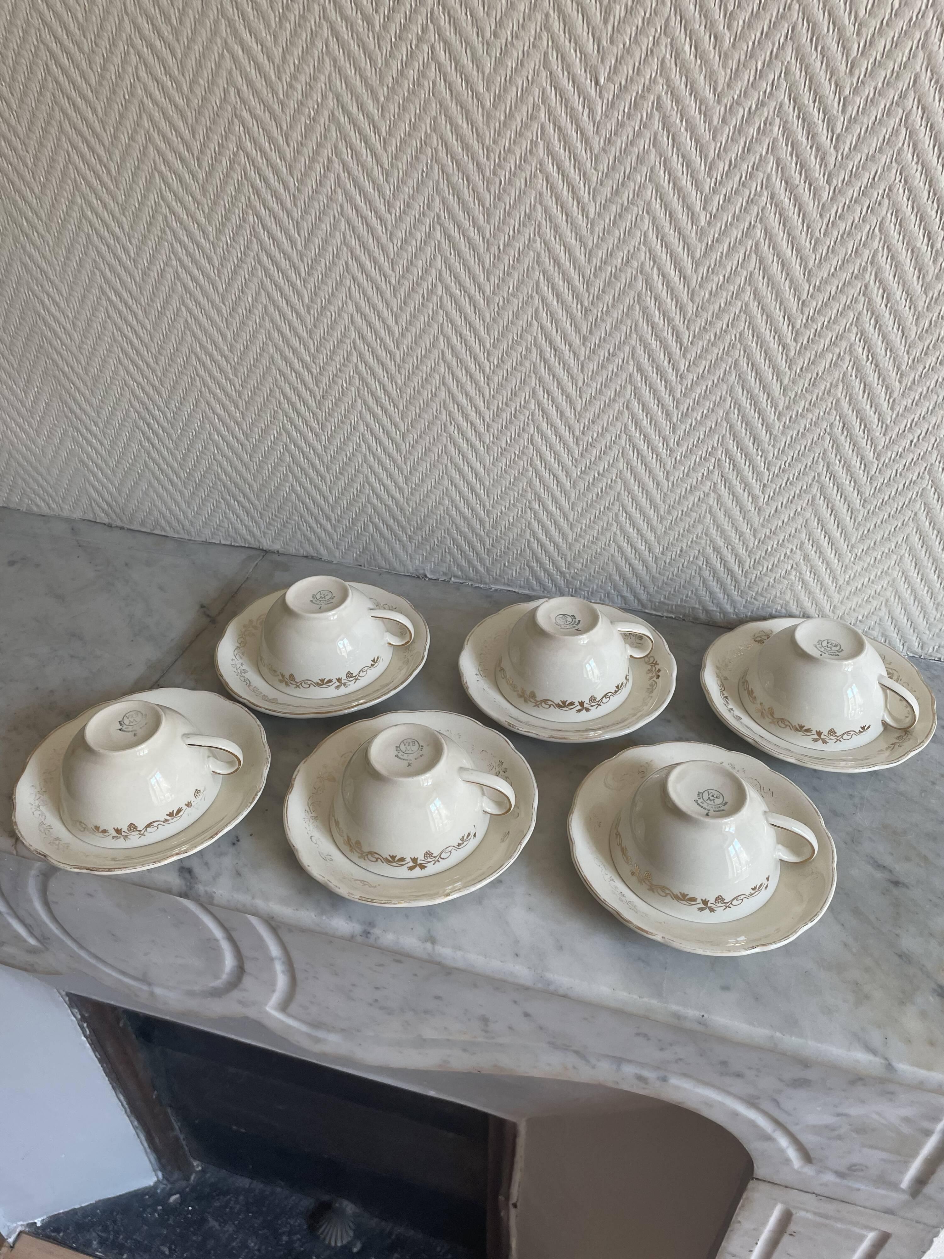 Set of six Villeroy and Boch cups