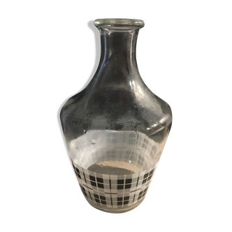 Black vichy pattern bistro water decanter