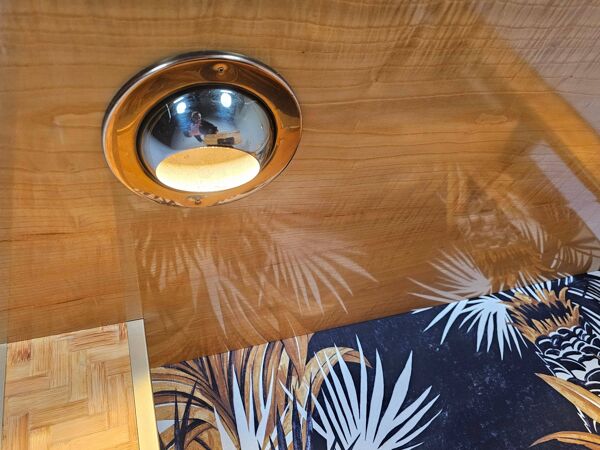 Bar avec tabourets pressés en bambou, Italie, 1970