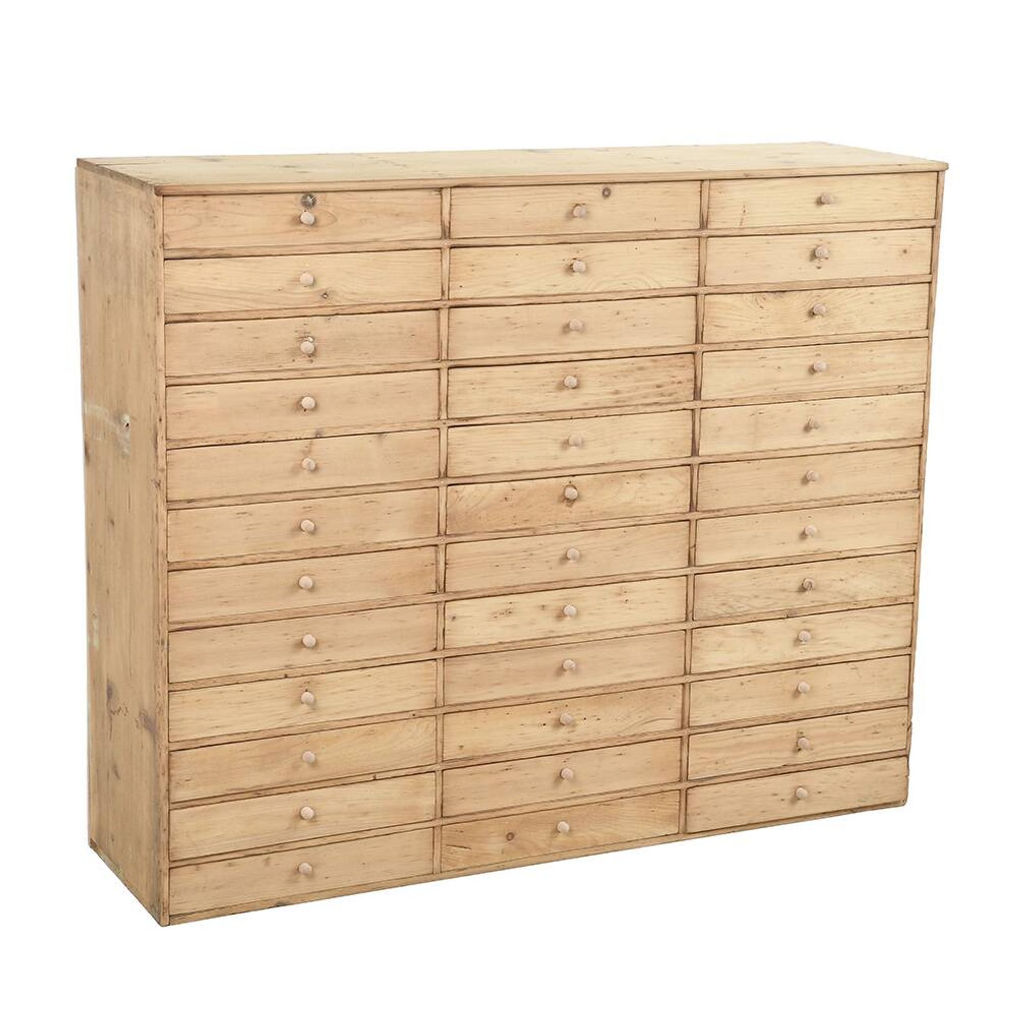 Meuble de métier à 36 tiroirs en bois brut