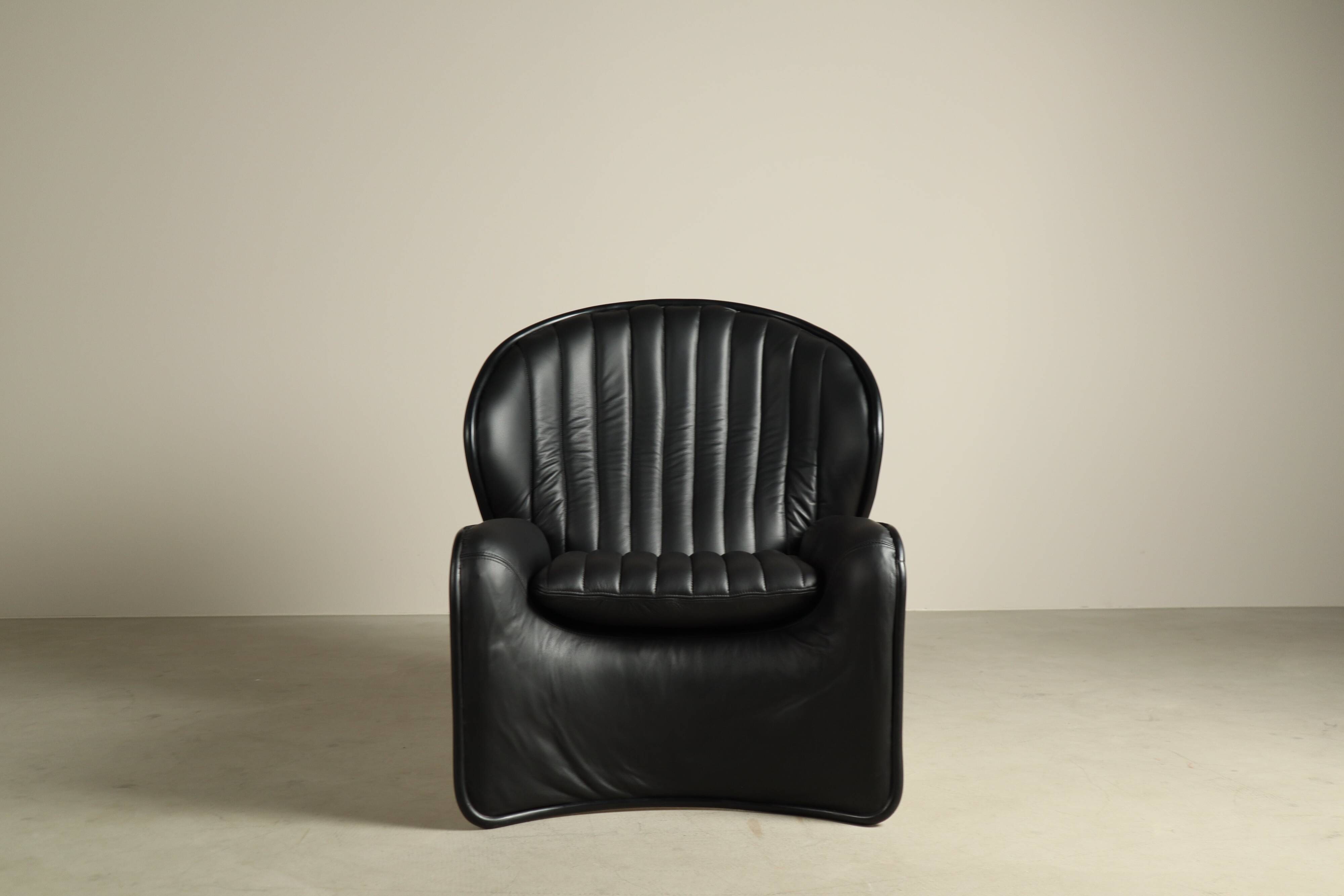 Lotus lounge chair by André Vandenbeuck for Strässle International, 1969