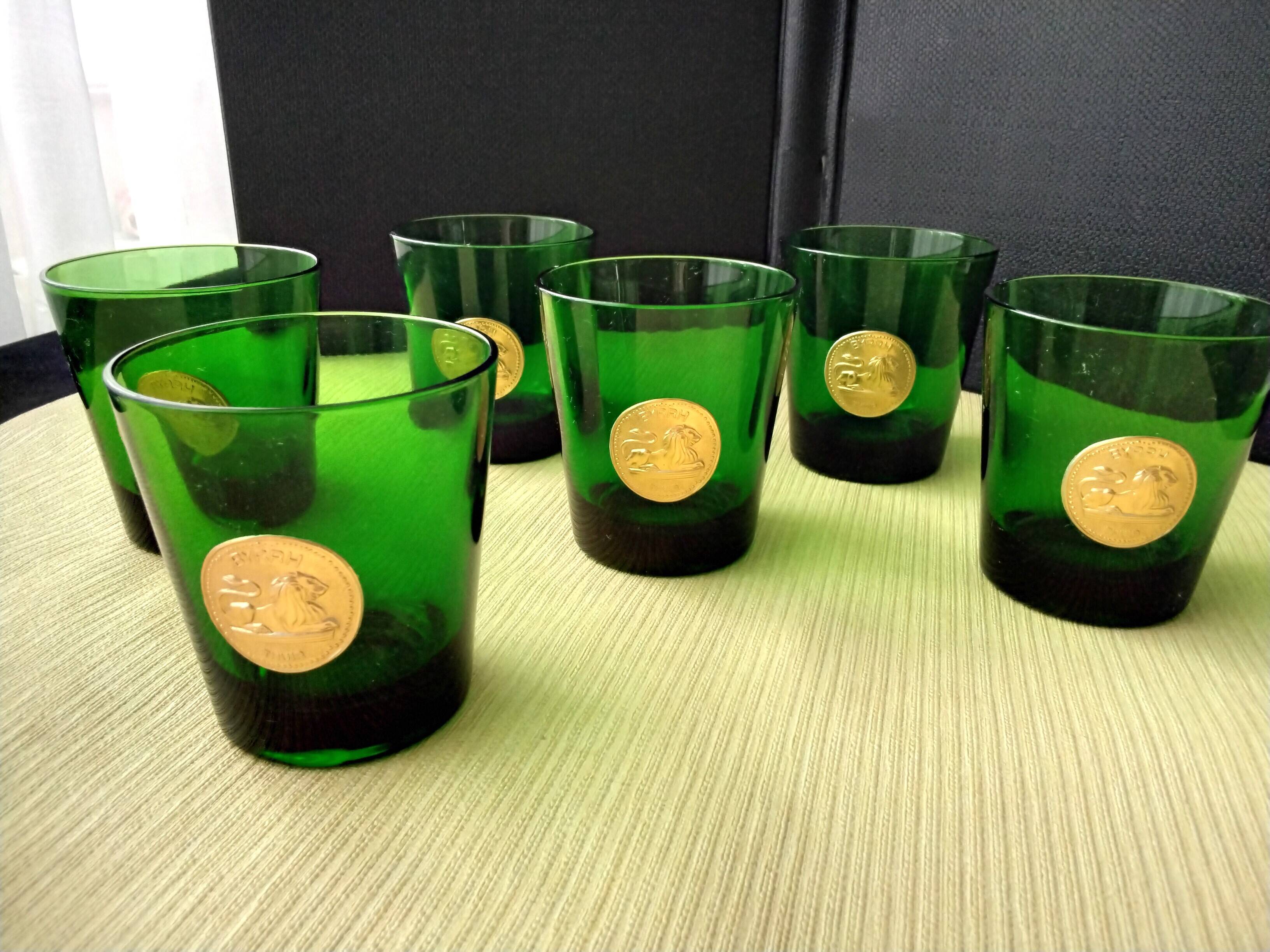 6 vintage glasses with gold medallions