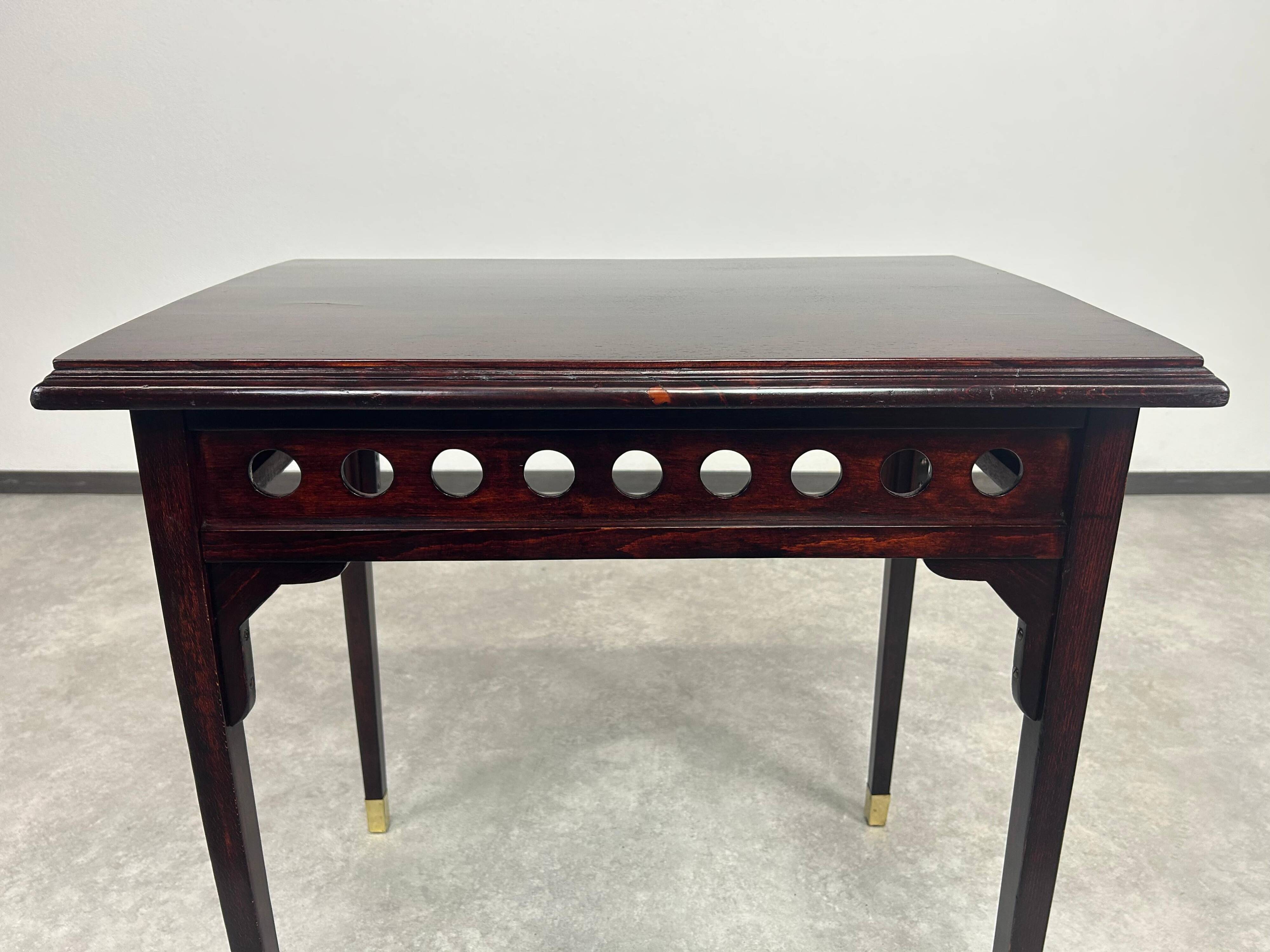 Table d'appoint Sécession de Vienne par Josef Hoffmann pour J&J Kohn