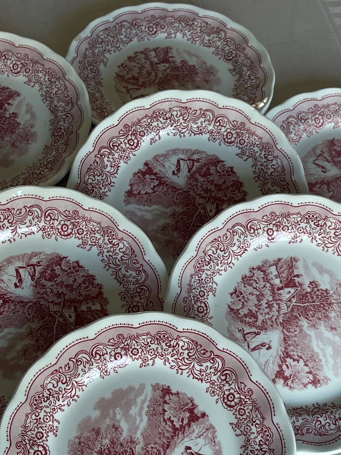12 dessert plates Fontebasso Italy.