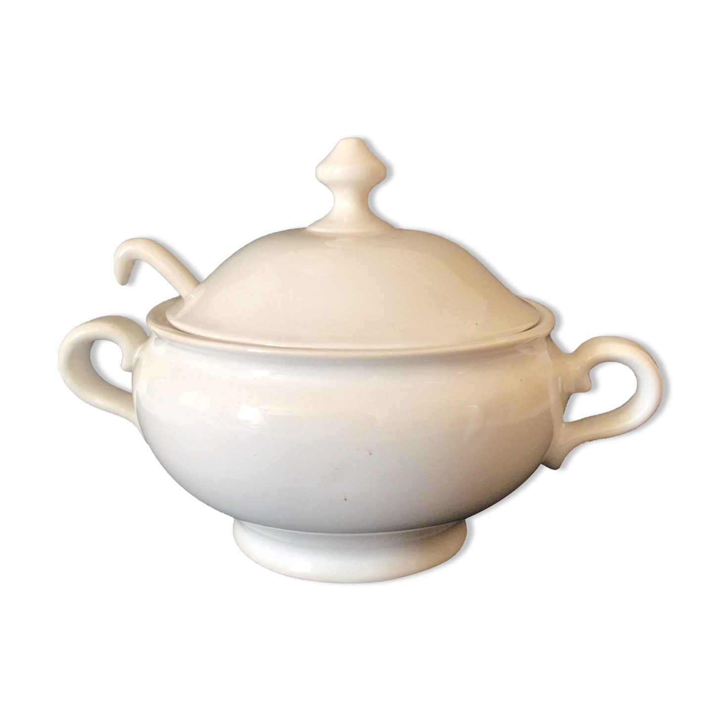 Soupière et louche en porcelaine épaisse