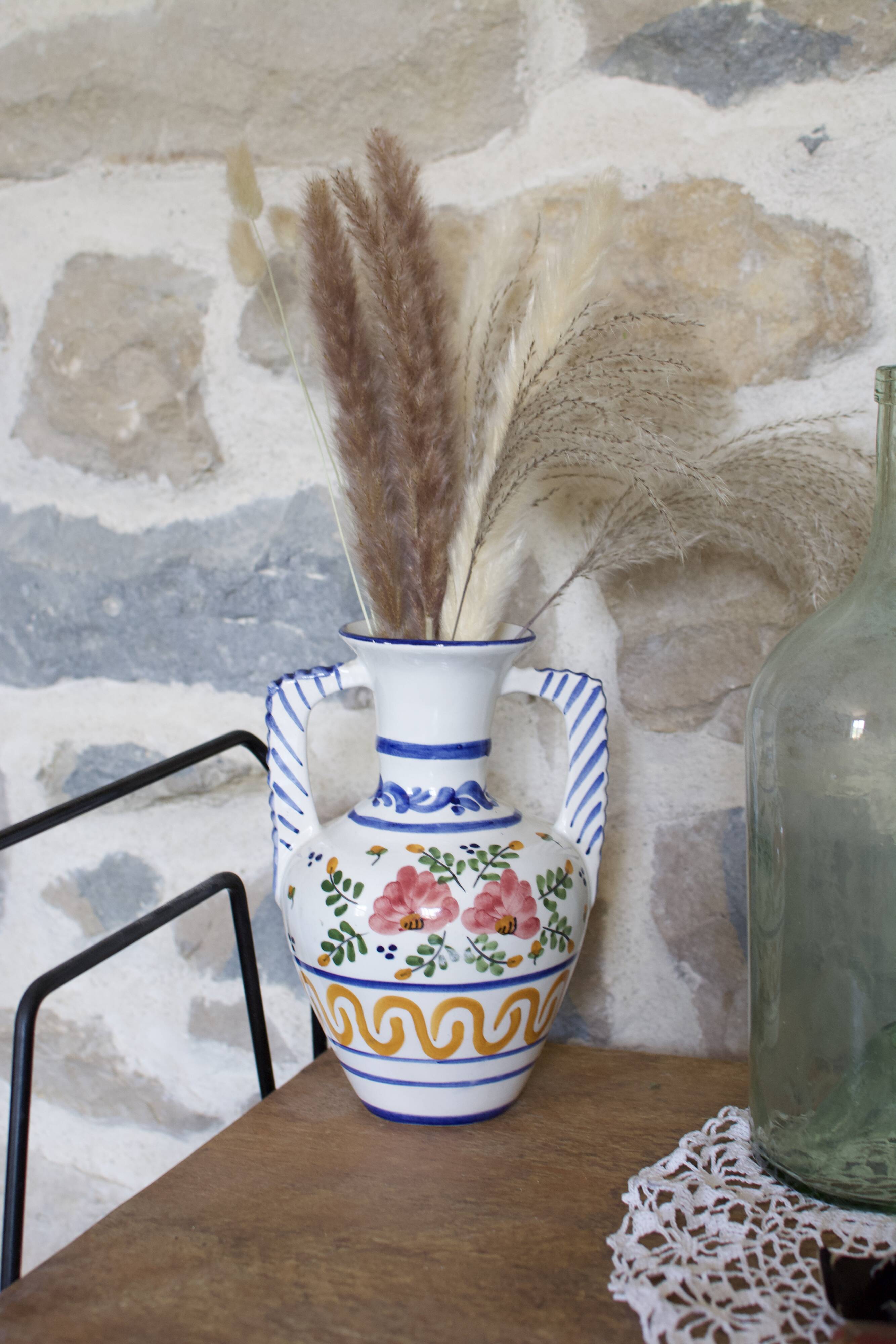 Vase with two handles in Italian ceramic