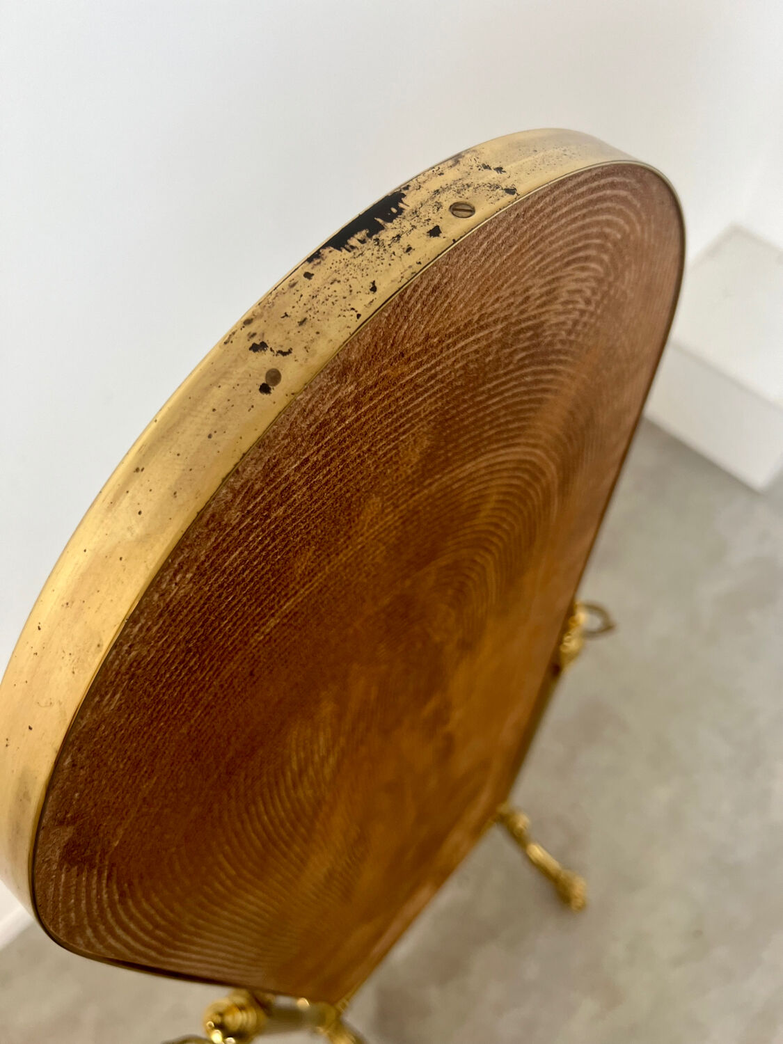 Old free-standing mirror in gilded brass in psychedelic neoclassical style Years 40 France