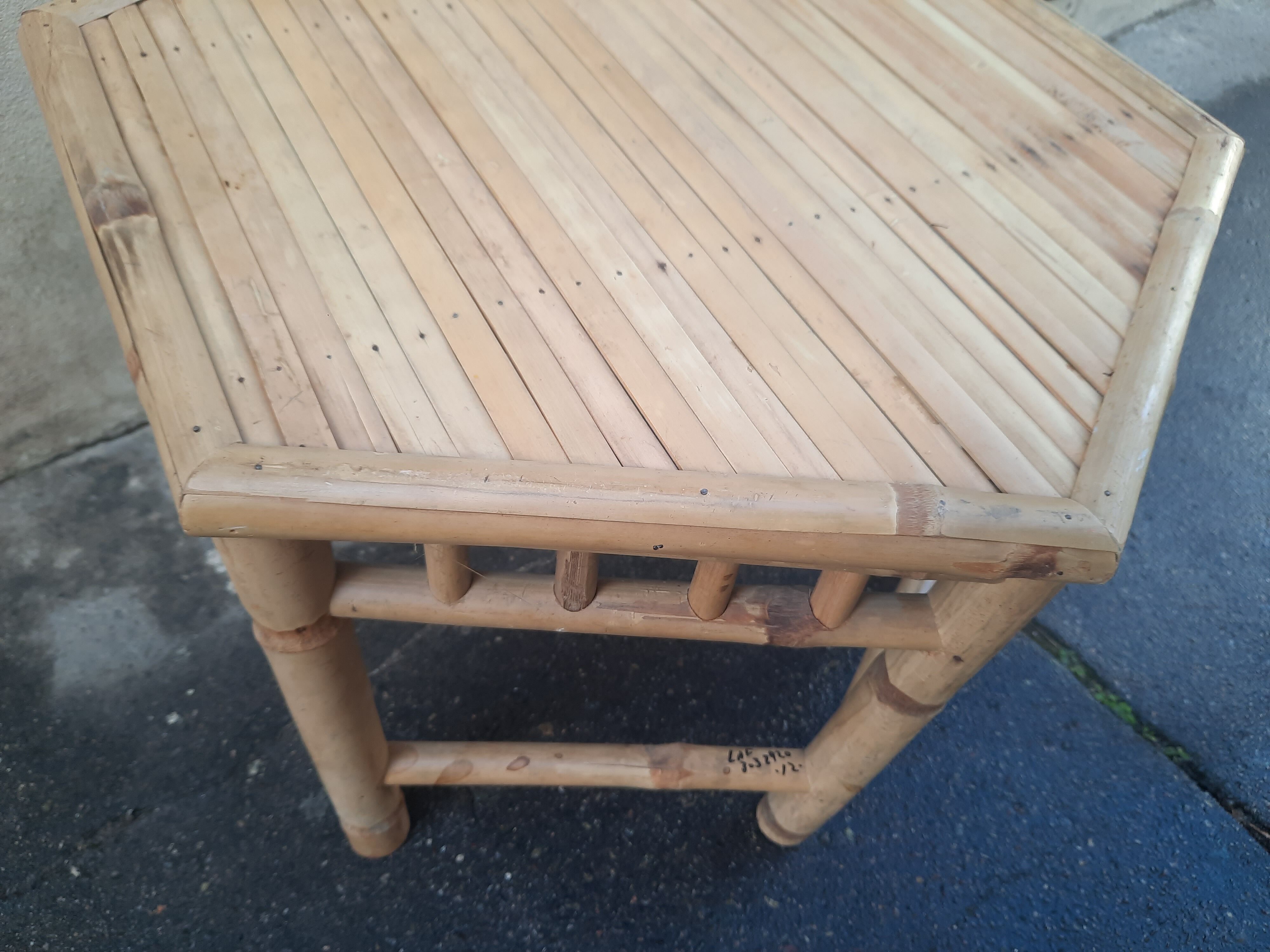 Table  basse  en bambou
