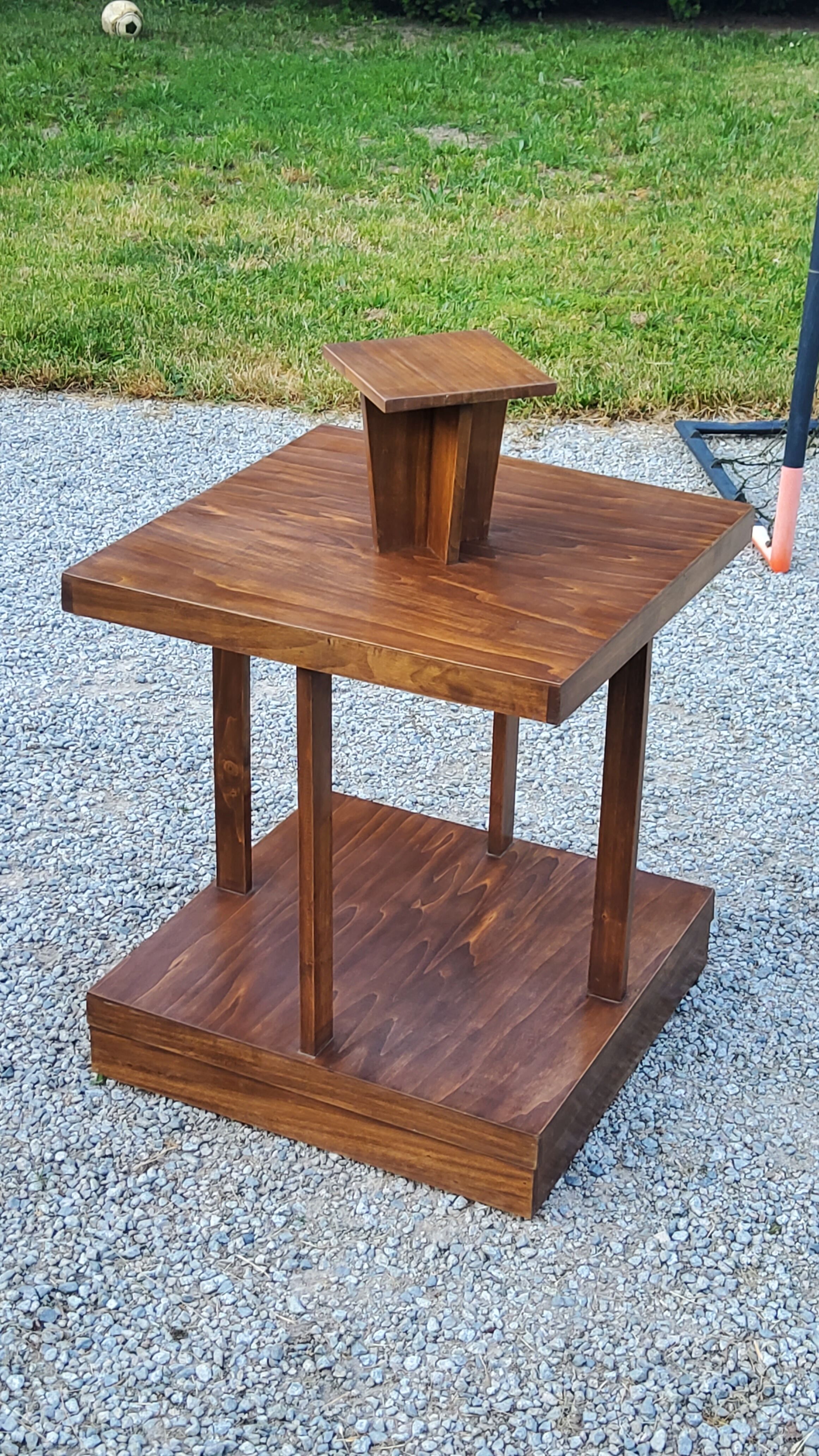 Art Deco pedestal table from the 30s