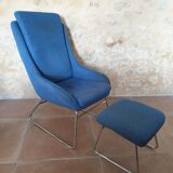 Armchair and its footrest