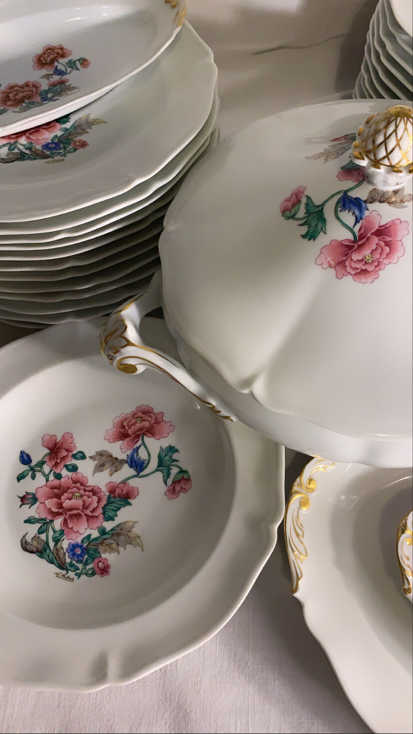 The Count d'Artois' dismissal dish service