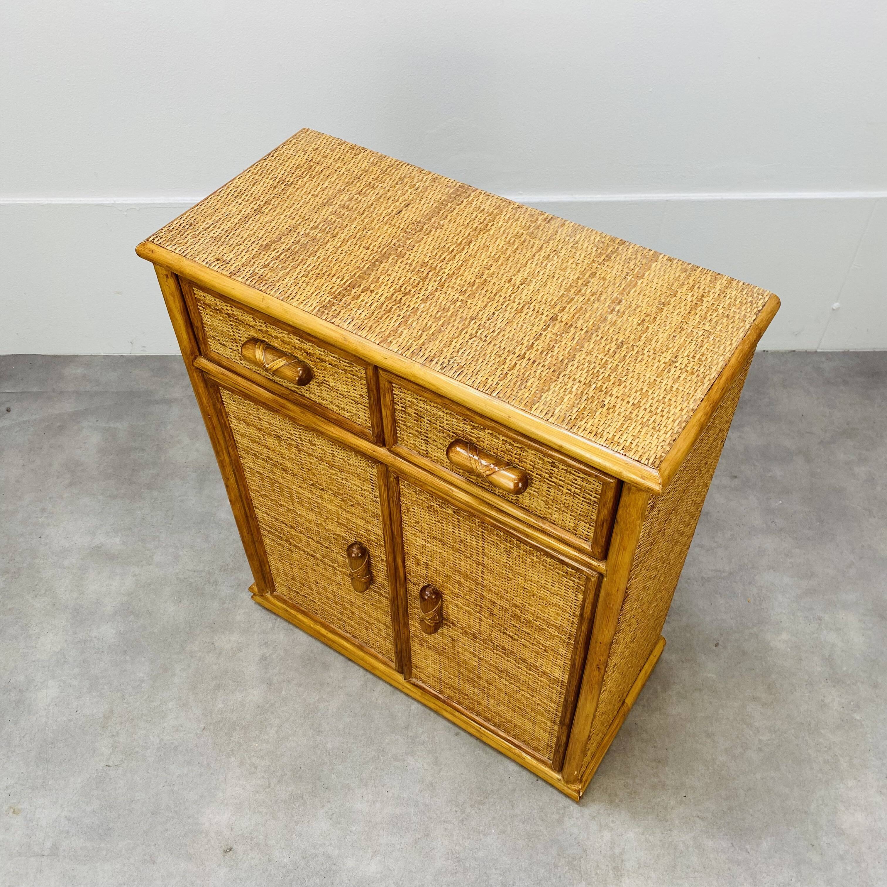 Rattan chest of drawers 60s