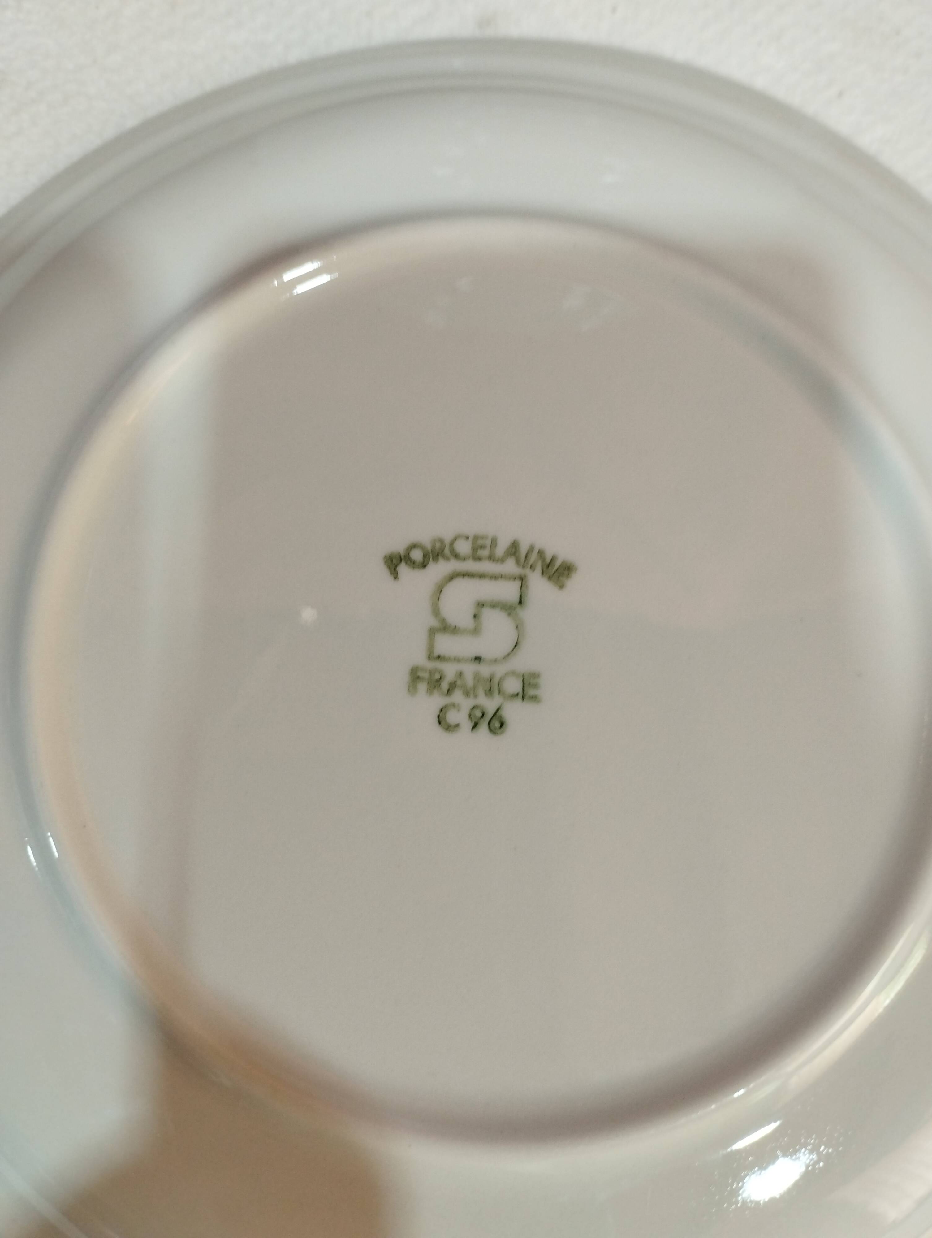 12 Oslo white porcelain dessert plates from Sarreguemines