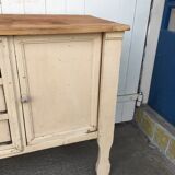 Old buffet