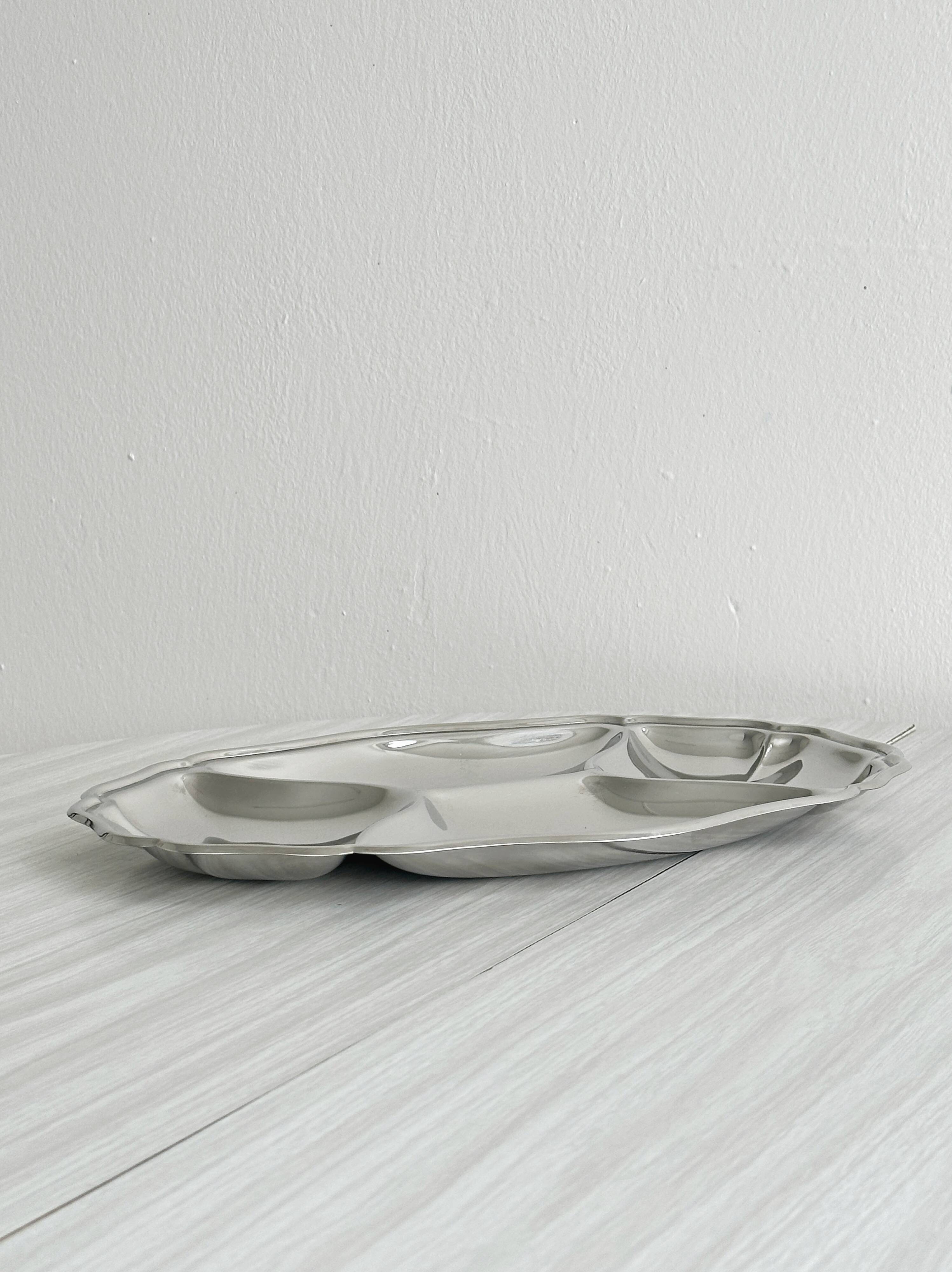 Shiny silver stainless steel compartment dish