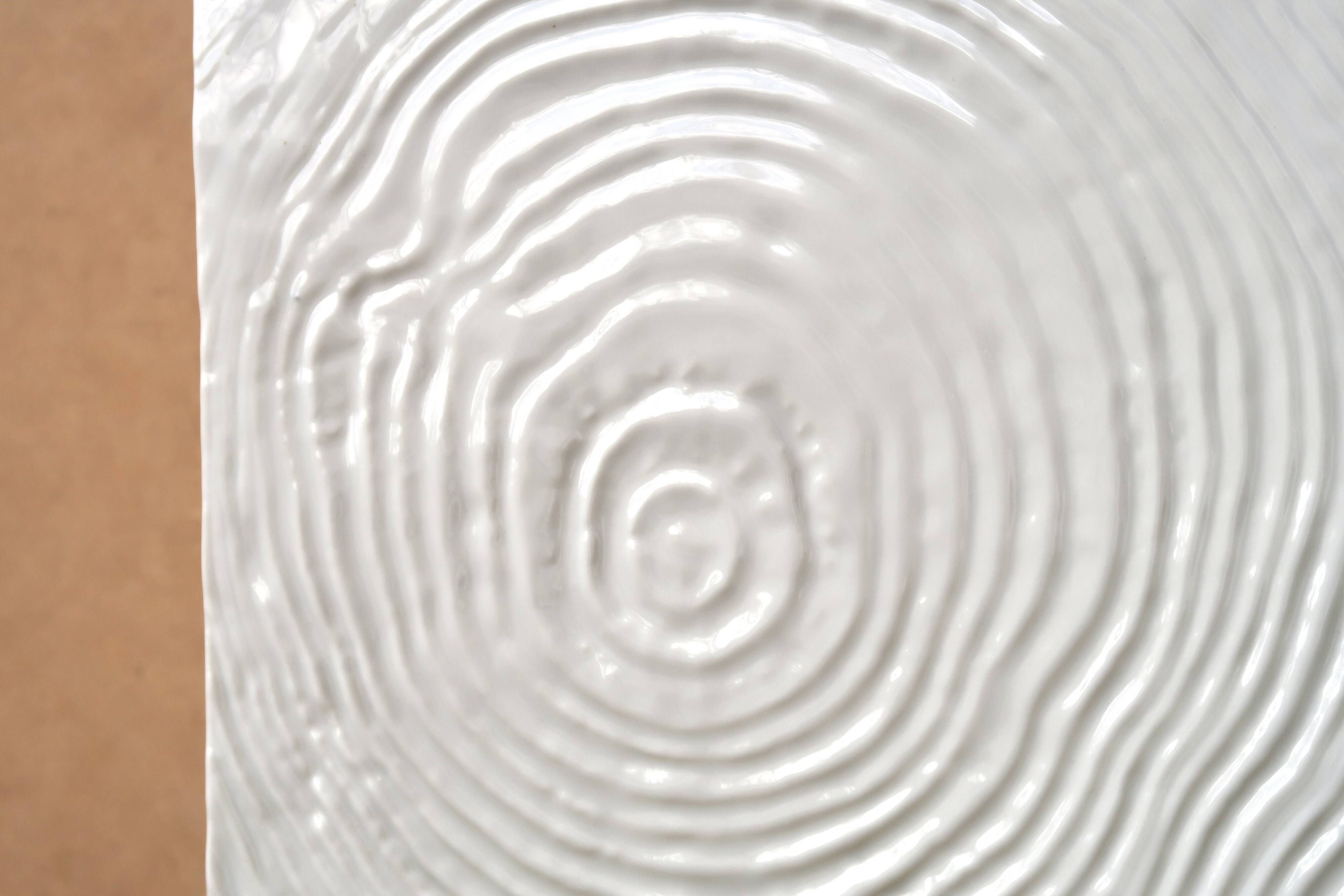 Imposing white Sgrafo Modern vase in porcelain, 1960s.