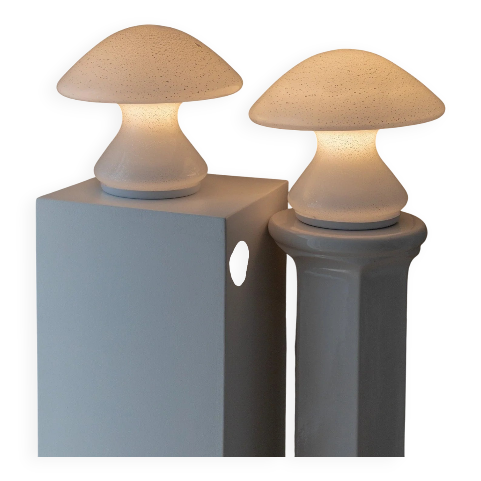 Set of 2 Murano opaline white glass mushroom table lamps with silver ring details - Space Age 1970s