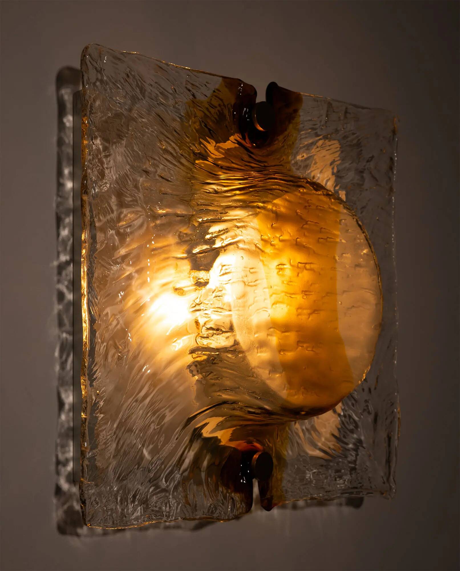 Toni Zuccheri, large wall lamp for Venini, Italy 1960's