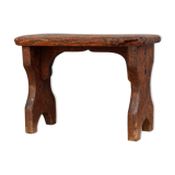 Marche pied en bois brut