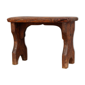 Marche pied en bois brut