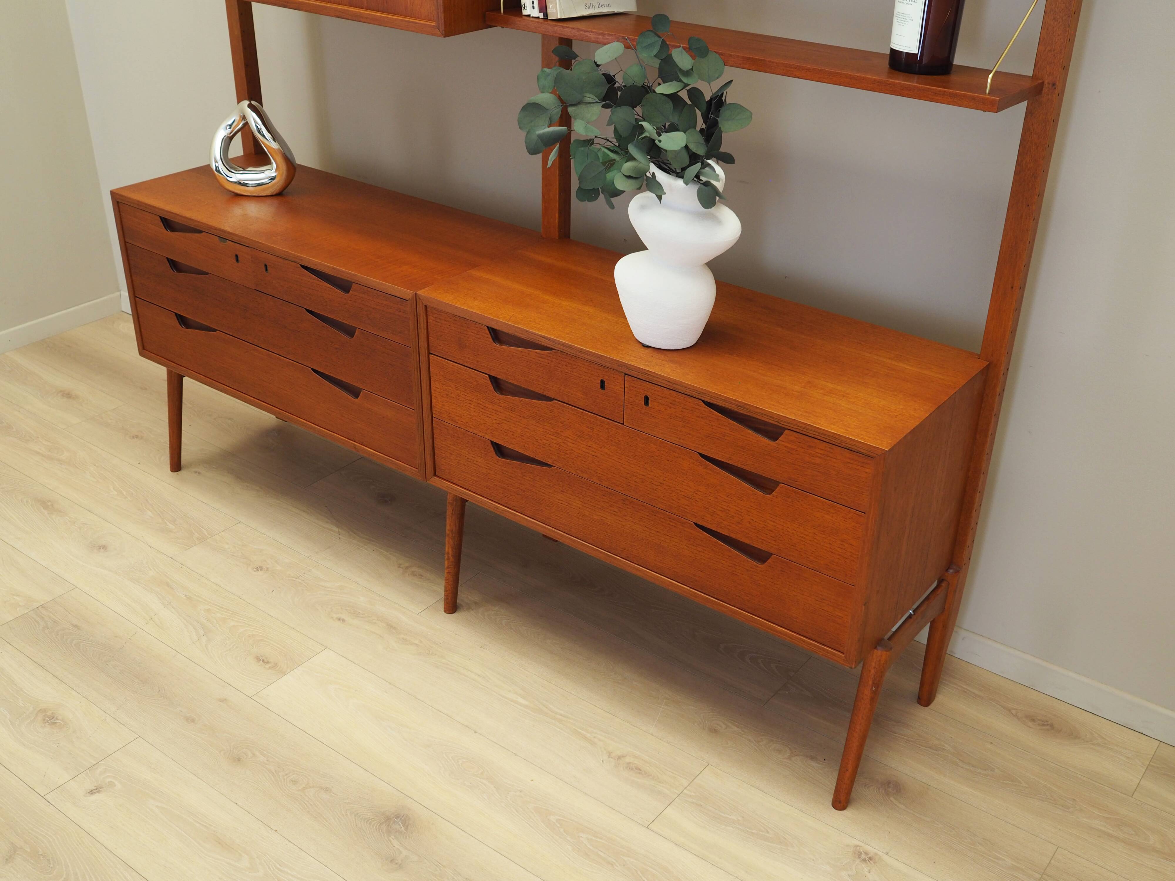 Teak wall unit, Norwegian design, 1960s, designer: Kjell Riise, production: